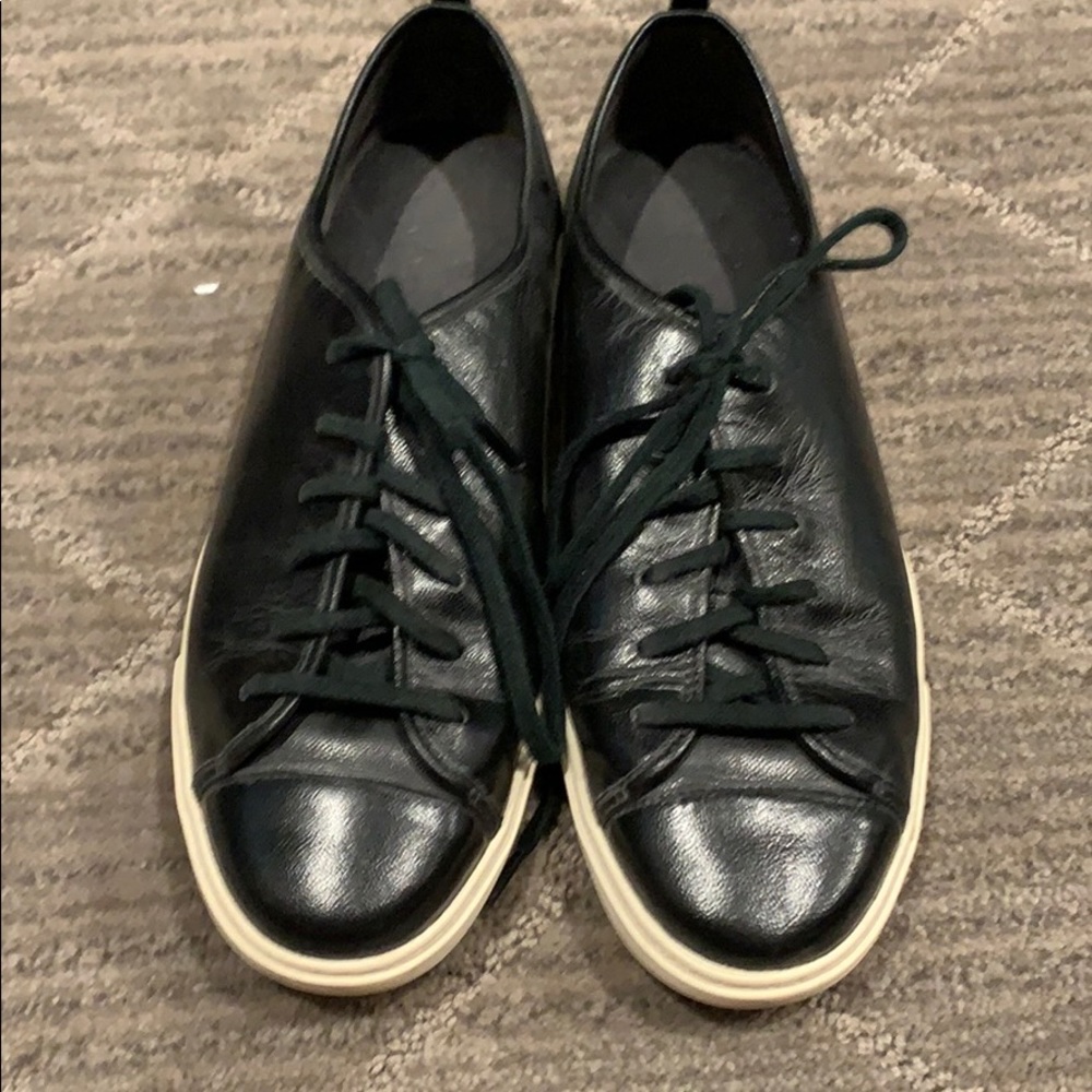 Cole Haan leather sneaker size 8